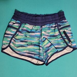 Lululemon Tracker Short III Seven Wonders Multi / Hero Blue Size 4